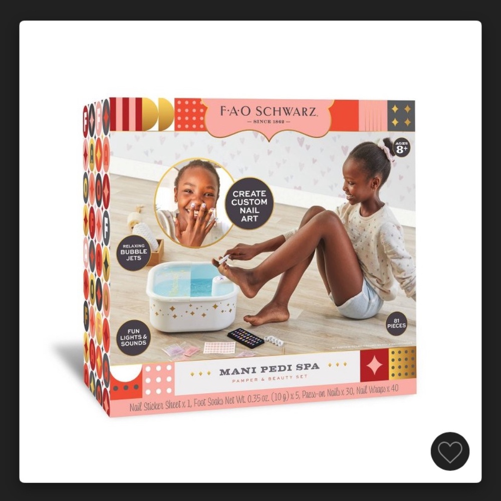 FAO Schwarz Mani Pedi Spa New In Box NWT
